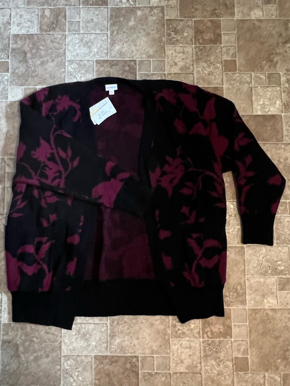 NWT 3X LuLaRoe Peyton Black and Plum Floral Open Cardigan